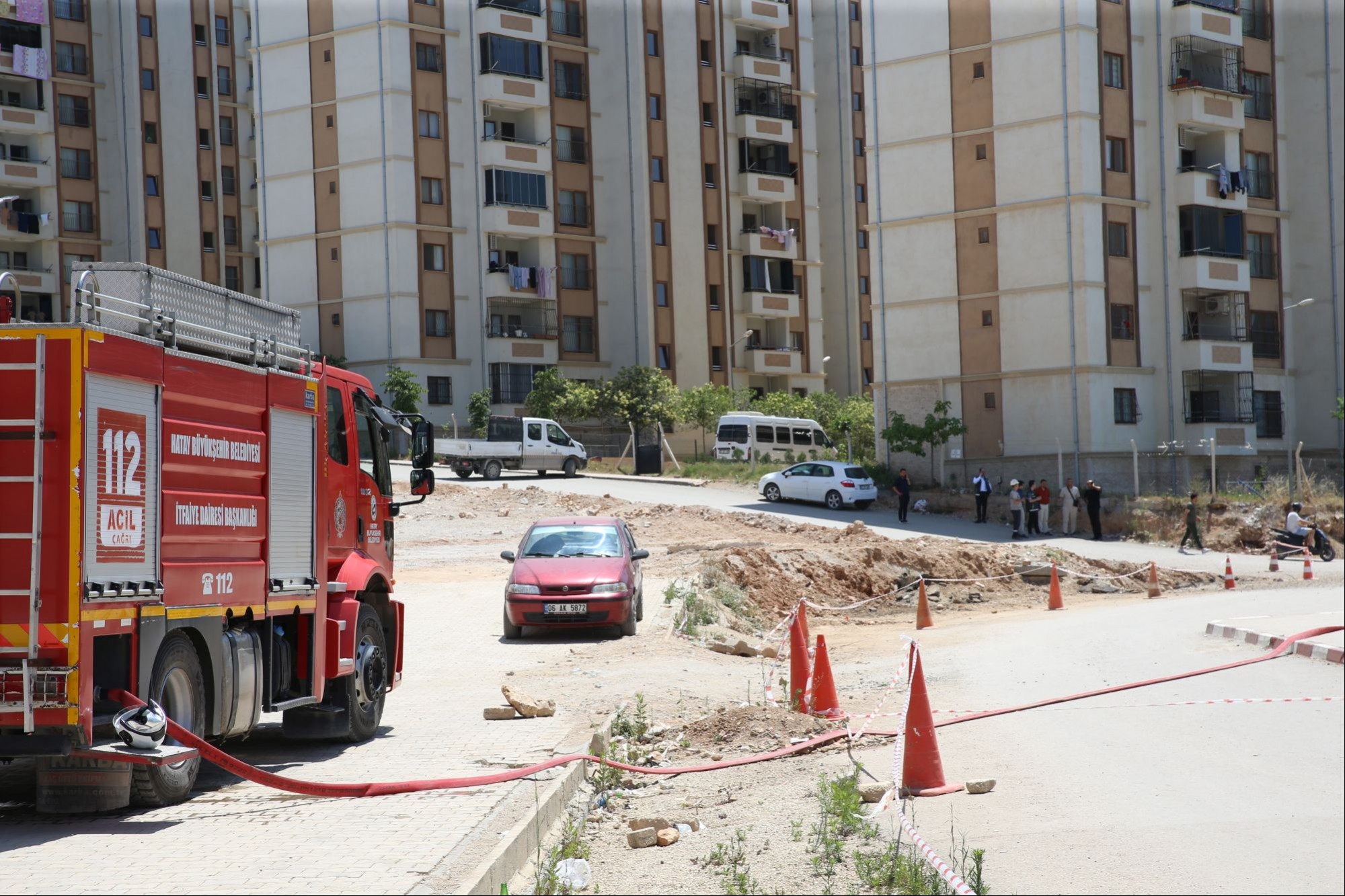 İSKENDERUN'DA DOĞALGAZ BORUSU PATLADI.