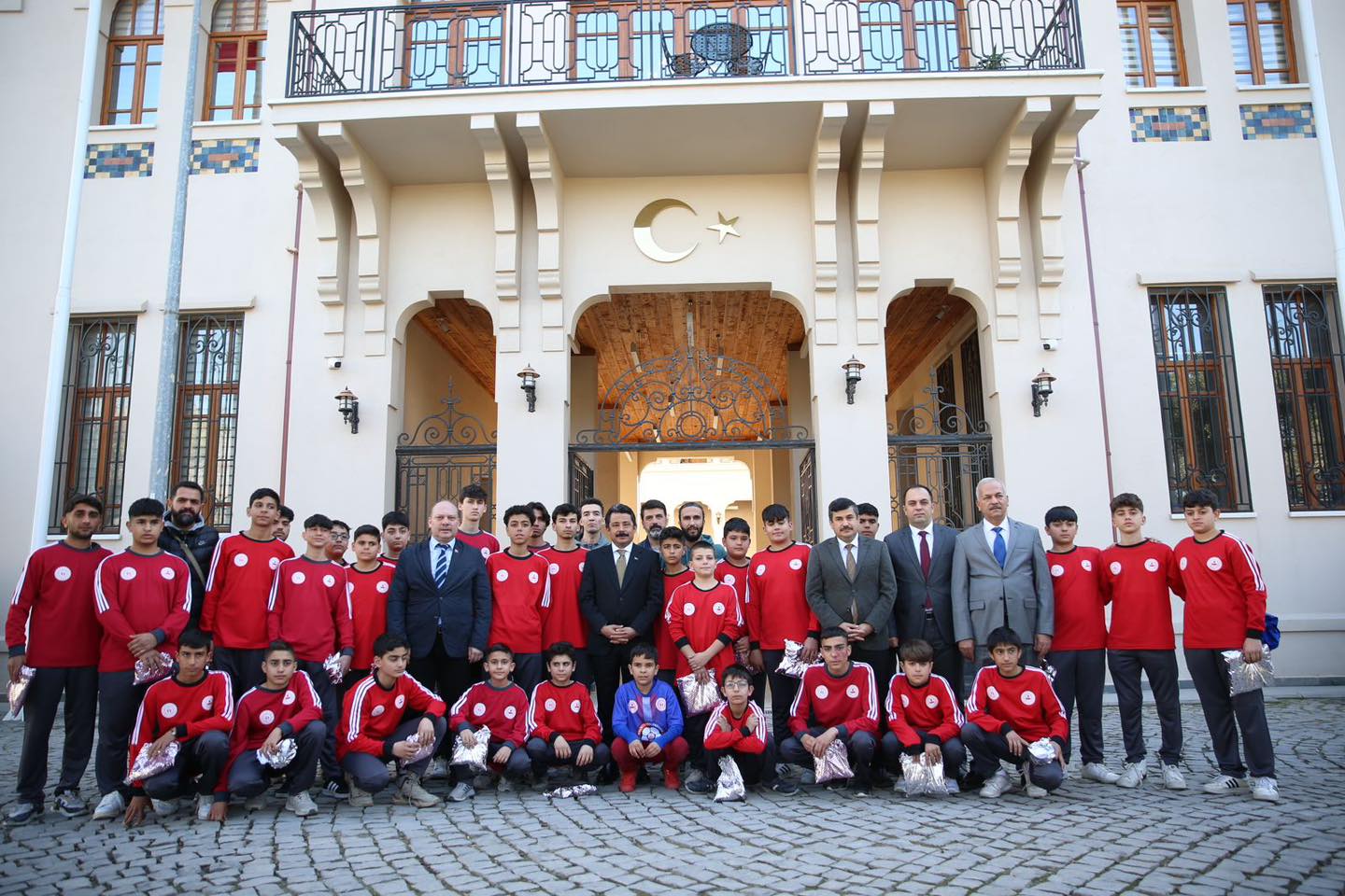  İskenderun'da 'Konteyner Lig' Futbol Turnuvası Heyecanı Başlıyor