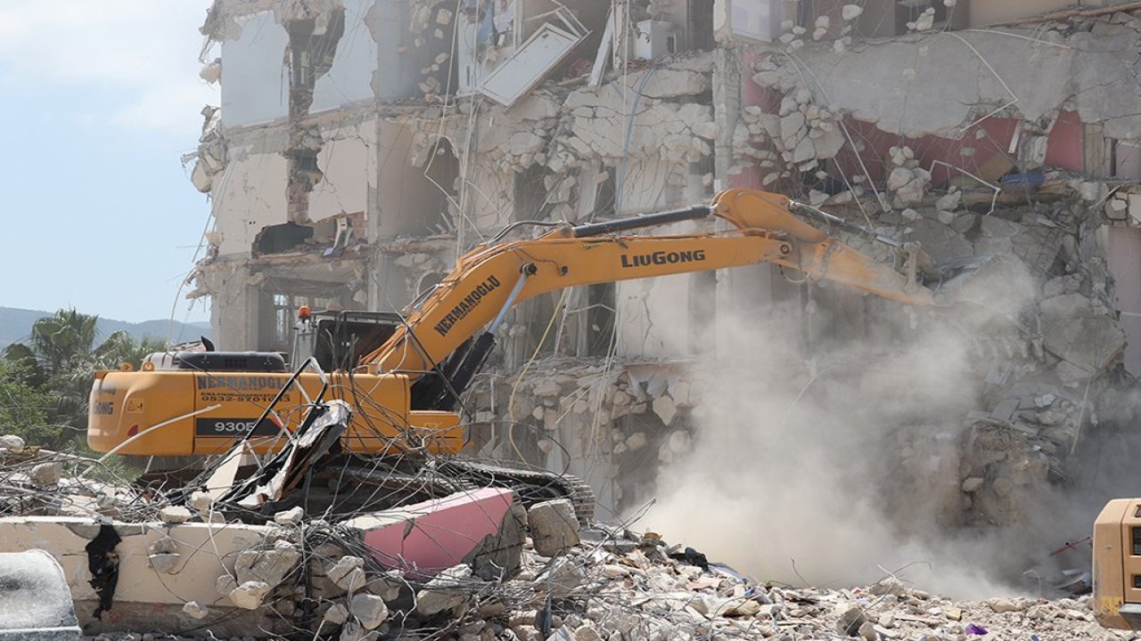 Hatay'da Deprem Sonrası Hava Kirliliği Tehlikesi: İskenderun En Kirli İlçe!