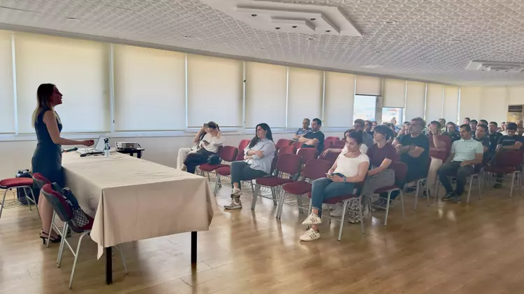 İSKENDERUN EMNİYET PERSONELİNE SINAV SEMİNERİ VERİLDİ
